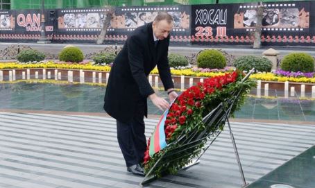 Президент на церемонии поминовения жертв Ходжалы - ФОТО